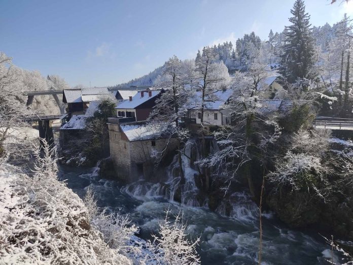 advent-slunj-rastoke