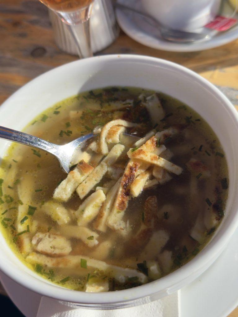 tradicionalna kuhinja skijalista austrija 4