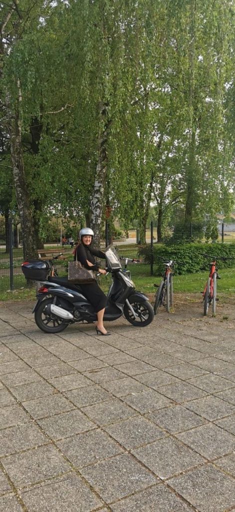 dolazak na posao skuterom