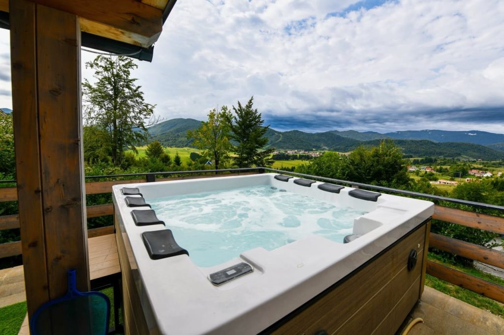 jacuzzi